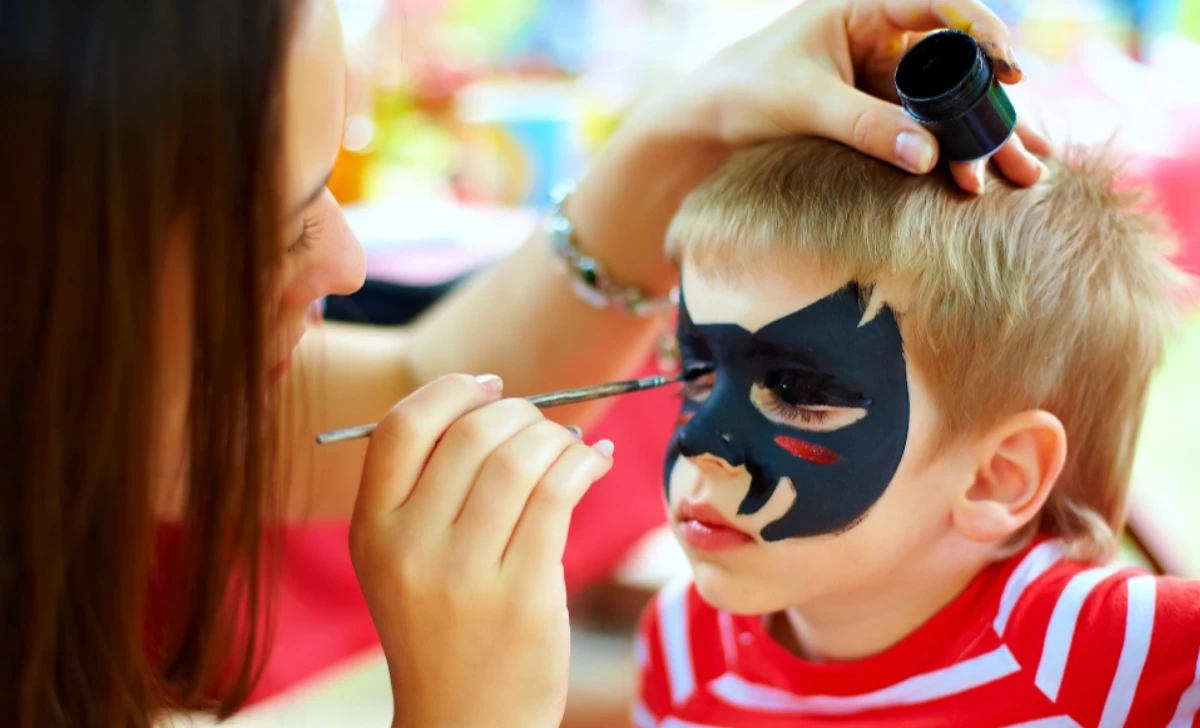 Location Image for Little Clippers Kids Hair Cut and Salon -  Little Clippers Kids Haircuts & Spa Houston,  Toddler Haircuts,  Kids Nail Services,  Kids Styling,  Children’s Hair Salon,  Kids Beauty Salon,  Girls Haircuts,  Hair Braiding,  Kids Spa,  blow out,  First Haircut,  Bang Trims